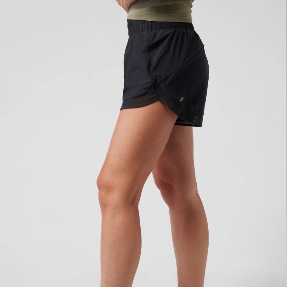 Athleta short